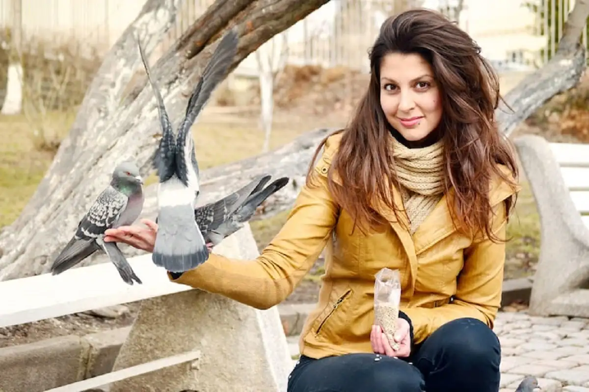 Alina Woodcock: Digital Entrepreneur and Social Media Influencer