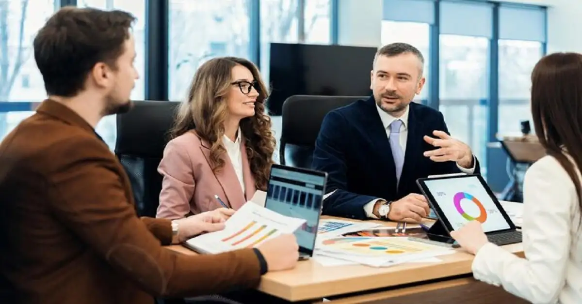 Recognizing When Your Business Needs a Management Consultant